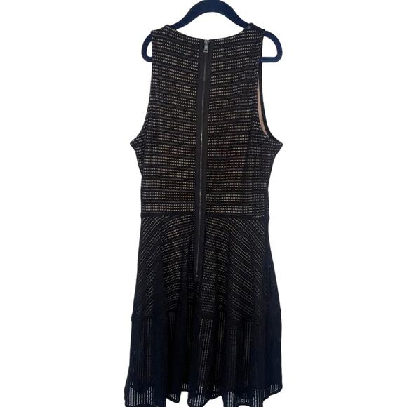BCBGMaxazria Dress Size Small Cassandra A-line Sheer cut out Lined Sexy Mini - Picture 4 of 10